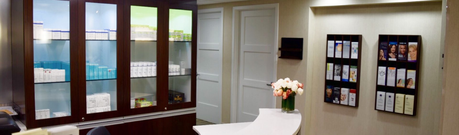 Waiting room location with pamphlets and reception desk